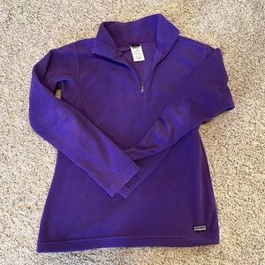 Patagonia purple fleece quarter zip